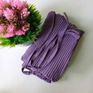 ini adalah Bergo Plisket Lavender, size: 65cm x 75cm, material: Cotton diamond, color: purple lavender, brand: bergoplisketIndonesia, age_group: all ages, gender: female