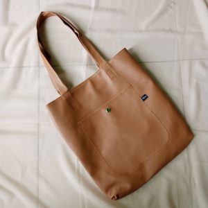 ini adalah Tote Sonia Coklat, size: 40cm x 35cm, material: synthetic, color: chocholate, brand: totekanorindonesia, age_group: all ages, gender: female