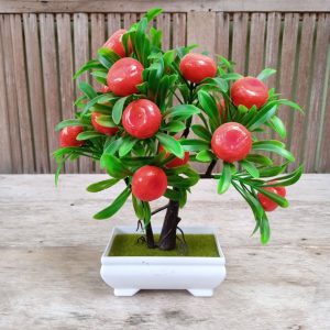 ini adalah Bunga Plastik Oren, size: 25 cm, material: Plastic, color: multicolor, brand: bungaplastikindonesia, age_group: all ages, gender: unisex
