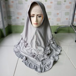 ini adalah Jilbab Zaskia Rempel Abu, size: 23cmx54cm, material: jersey, color: dark grey, brand: Jilbabzaskiakanor, age_group: all ages, gender: female