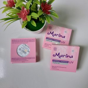 ini adalah Marina Compact Powder Olive, brand: marina, age_group: all ages, gender: female