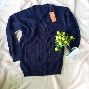 ini adalah Rajut Cardy Merisa Navy, size: Extra Large, material: Knitt, color: Nevy, brand: Rajut, age_group: all ages, gender: female