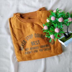 ini adalah Sweater Never Mustard, size: LD 90cm, Panjang 60cm, material: Fleece, color: Yellow mustard, brand: Jaketkanor, age_group: all ages, gender: unisex