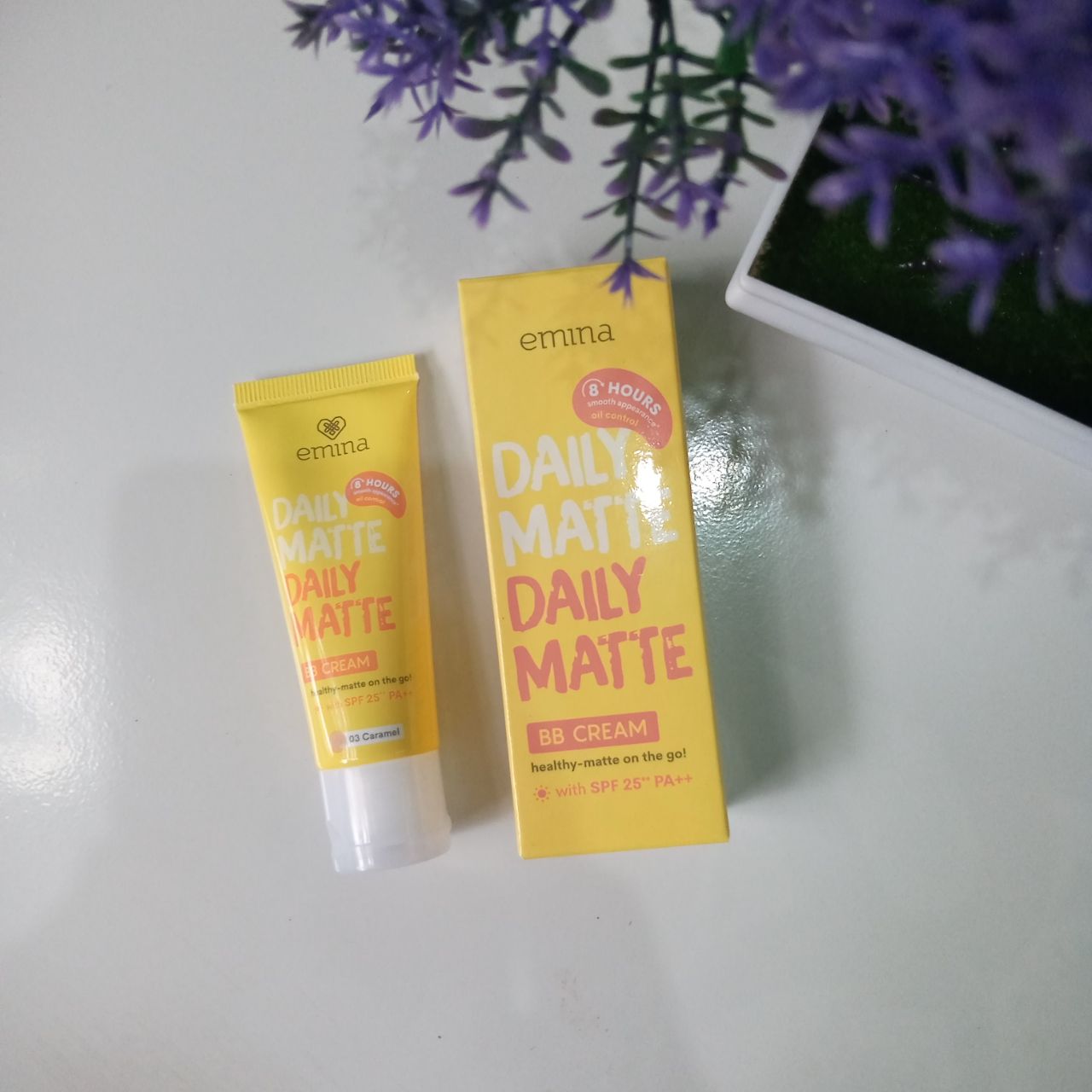 ini adalah Emina Daily Matte BB Cream 03 Caramel, brand: Emina, age_group: all ages, gender: female