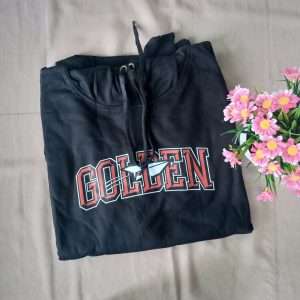 ini adalah Jaket Golden Hitam, size: LD 103cm, material: Fleece, color: black, brand: Jaketgoldenkanor, age_group: all ages, gender: unisex