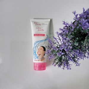 ini adalah Glow N Lovely Face Wash 100ml, brand: glow n lovely, age_group: adult, gender: female