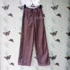 ini adalah Celana Visa Latte, size: long 90cm, material: drill, color: latte, brand: Celanavisakanor, age_group: adult, gender: female