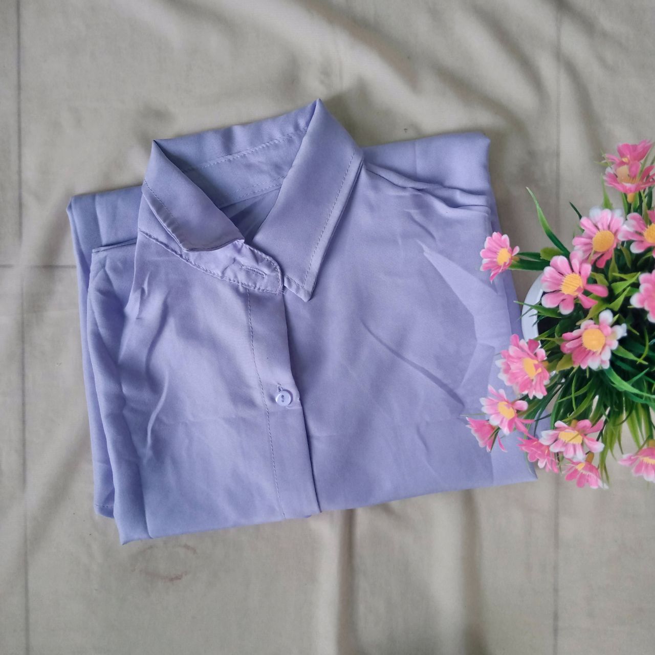 ini adalah Blouse Deksi Ungu, size: LD 100cm, material: cotton, color: purple, brand: Blousedeksikanor, age_group: adult, gender: female