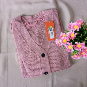 ini adalah Rajut Cardy Merisa Dusty, size: Extra Large, material: Knitt, color: Pink, brand: Rajut, age_group: adult, gender: female