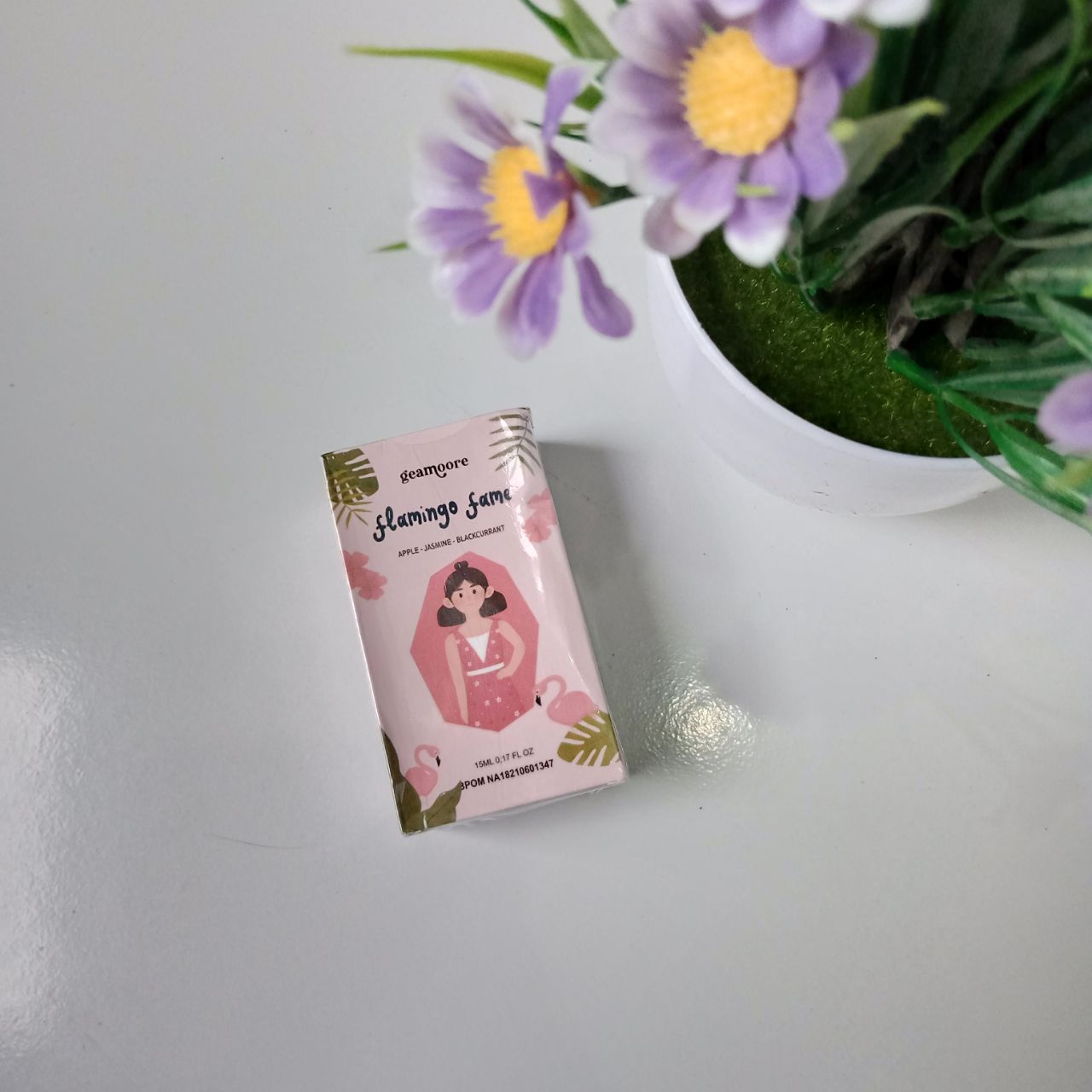 ini adalah Geamoore Flamingo Fame 15ml, brand: geamoore, age_group: adult, gender: female