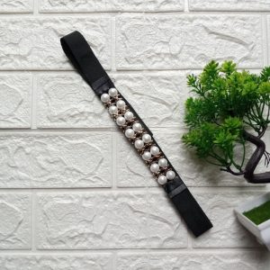 ini adalah Sabuk Karet Mutiara, size: medium, material: rubber, color: black, brand: Sabukmutiarakanor, age_group: adult, gender: female