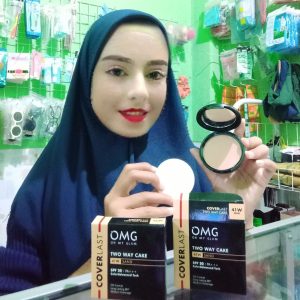 Ini adalah OMG Coverlast TWC Sand brand: OMG, age_group: all ages, gender: female, capacity: 12 ml, ingredients: Talc,Mica,Zea Mays (Corn) Starch,Octyldodecyl Stearoyl Stearate,Kaolin,Titanium Dioxide,Ethylhexyl Methoxycinnamate,Silica,Phenoxyethanol,Zinc Oxide,Ethylhexylglycerin,Methicone,Triethoxycaprylylsilane,Fragrance,Dimethiconol Stearate,Niacinamide,Simmondsia Chinensis (Jojoba) Seed Oil,Sodium Ascorbyl Phosphate,Tocopheryl Acetate,BHT,Tocopherol,