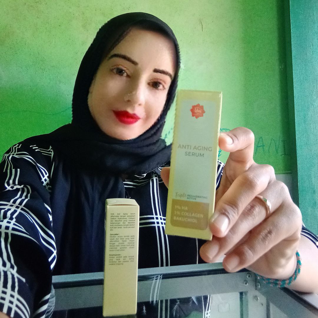 Ini adalah Viva Serum Anti Aging brand: Viva, age_group: all ages, gender: female, capacity: 20 ml, ingredients: Aqua, Butylene Glycol, Sodium Hyaluronate, Hydrolyzed Collagen, PEG-40 Hydrogenated Castor Oil, Propanediol, Phenoxyethanol, Cellulose Gum, Disodium EDTA, Bakuchiol, Triethylene Glycol, Ethylhexylglycerin, CI 19140, CI 15985,